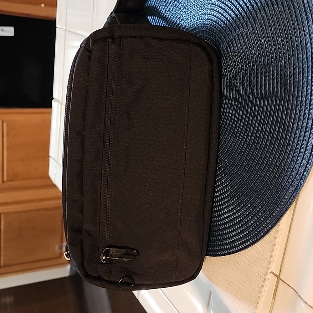 Fanny pack